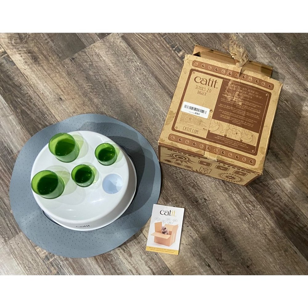 Catit Senses 2.0 Digger slow feeder interactive feeding bowl
